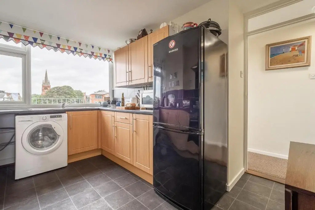 18 Undercliffe