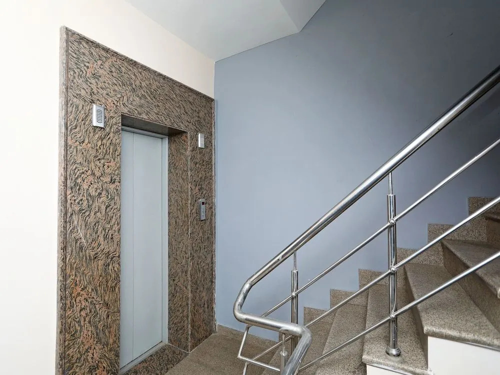 OYO 11761 WhitePod Inn