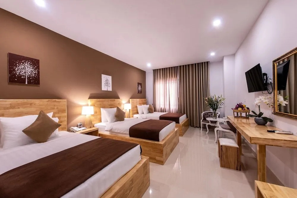 Double S Hotel