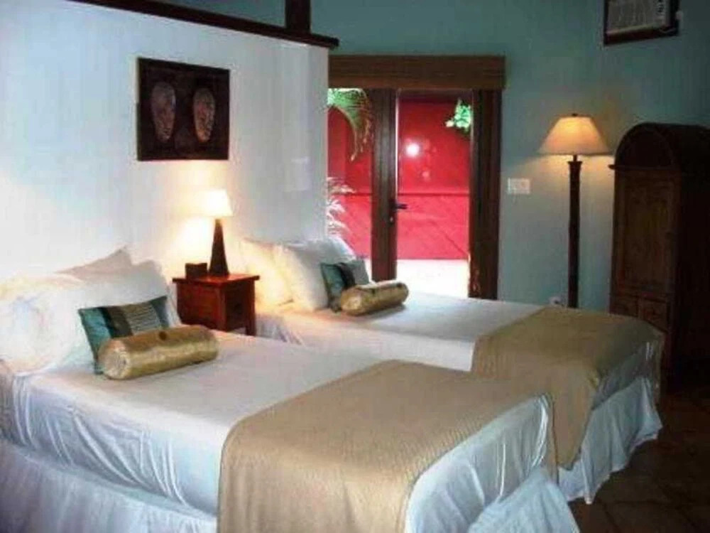 Mayoka Lodge