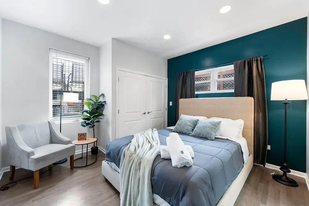 Chicago Treasure 4 Bed Getaway