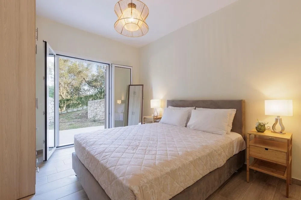 Villa Breeze & Villa Coco by Konnect Avlaki Beach