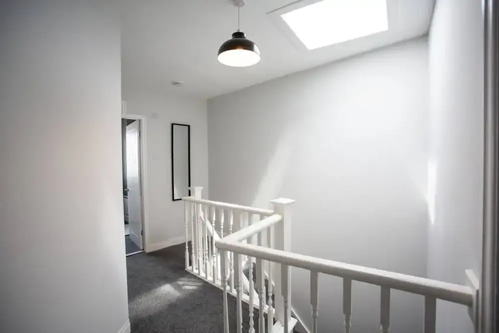 Large 3 Bed Apartment-sea Road