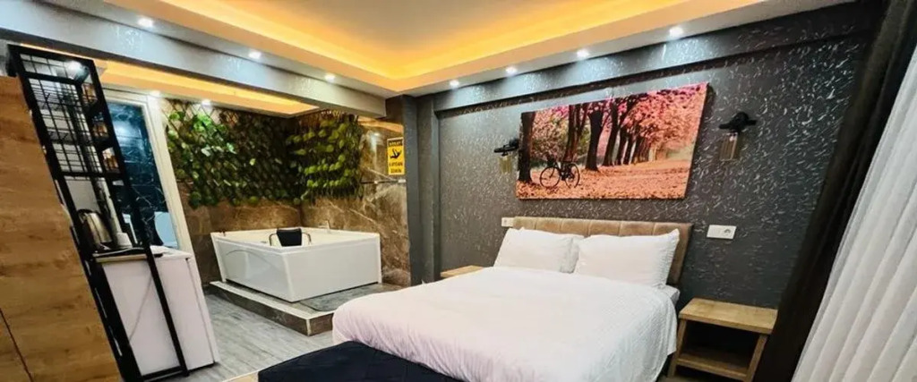 Karşıyaka Plus Otel