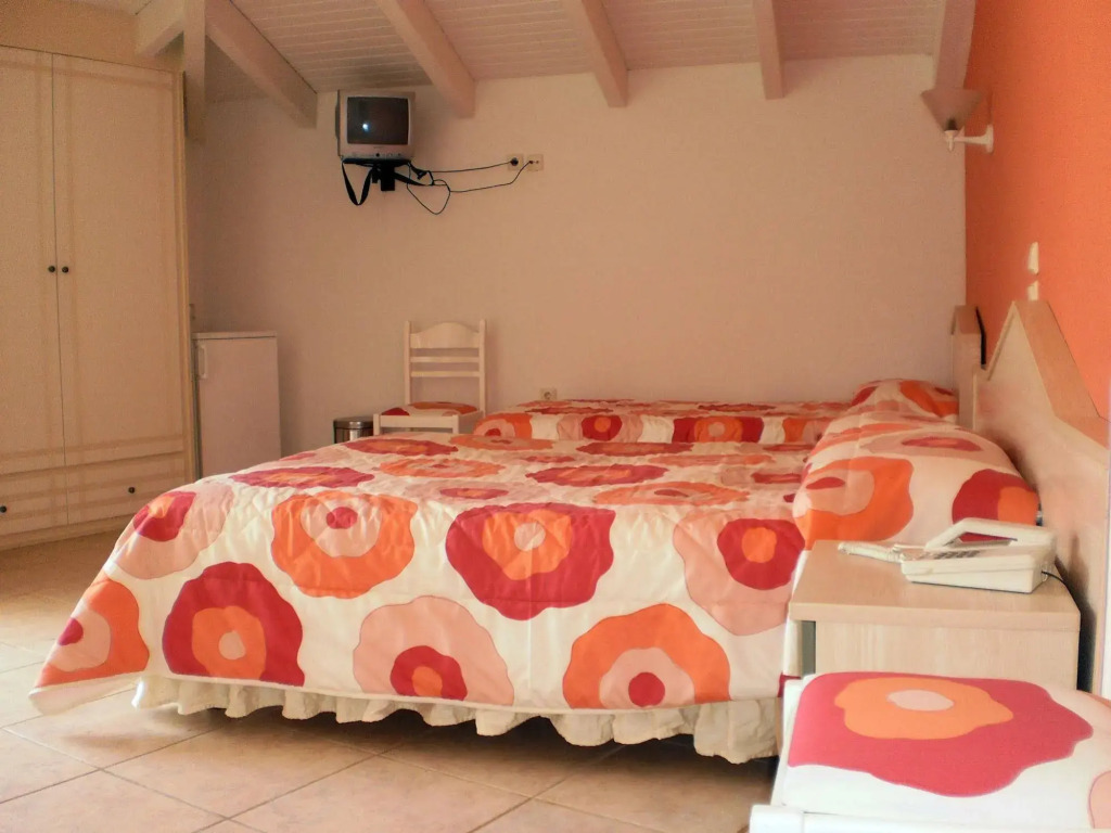 Starlight Hotel