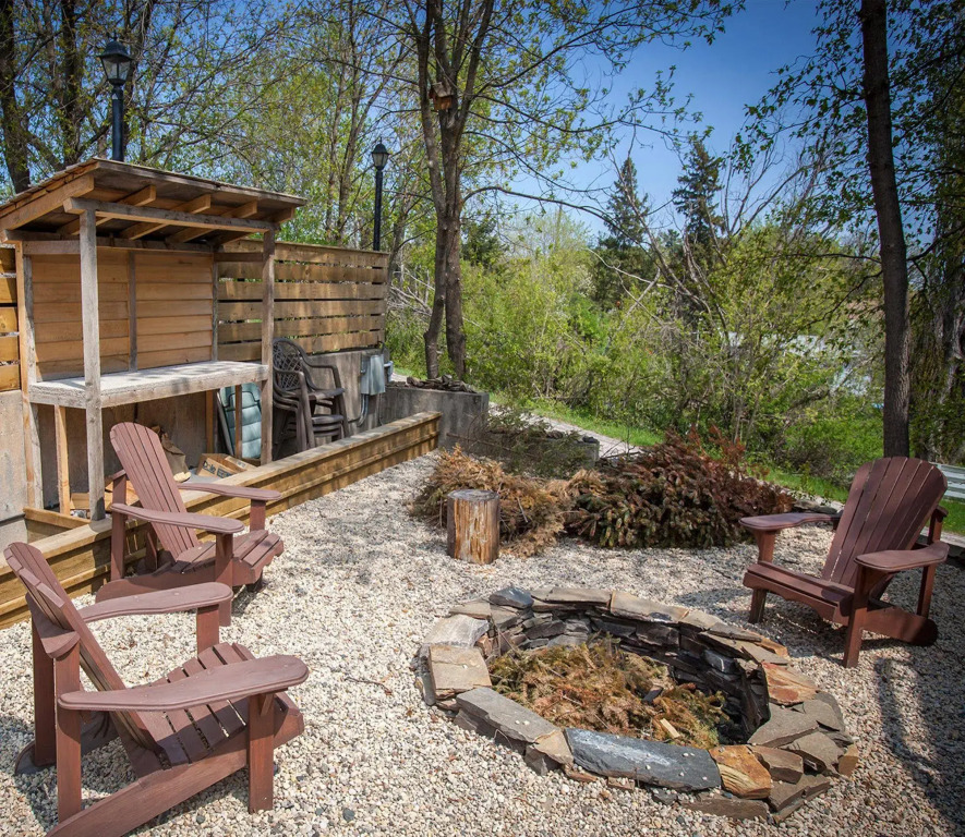 Timberland Inn