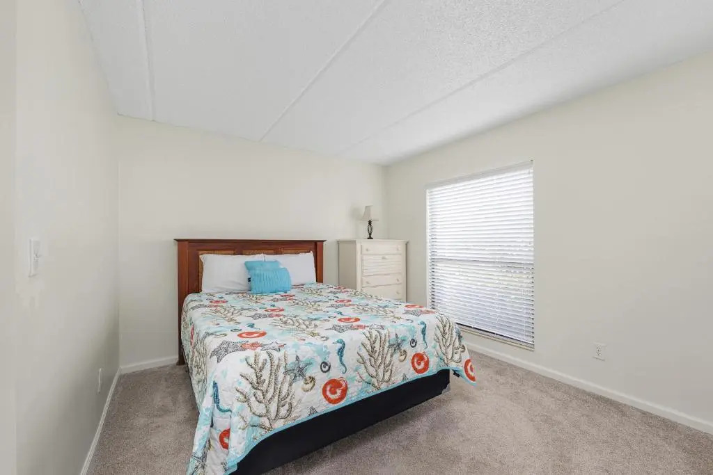 Sea Place 14164, 3 Bedrooms, Sleeps 8, Ground Floor, Pool, Tennis, WiFi