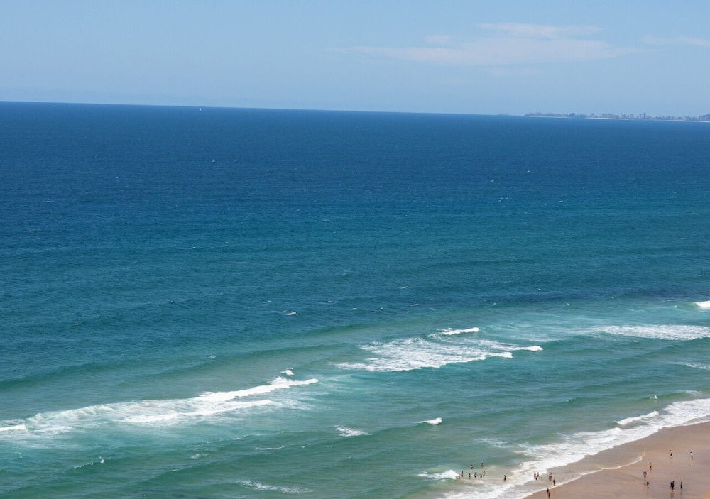 Level 26 - Pacific Horizon Retreat
