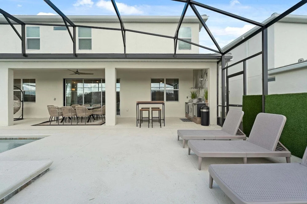 Brand New Masterpiece! 15 En-suites