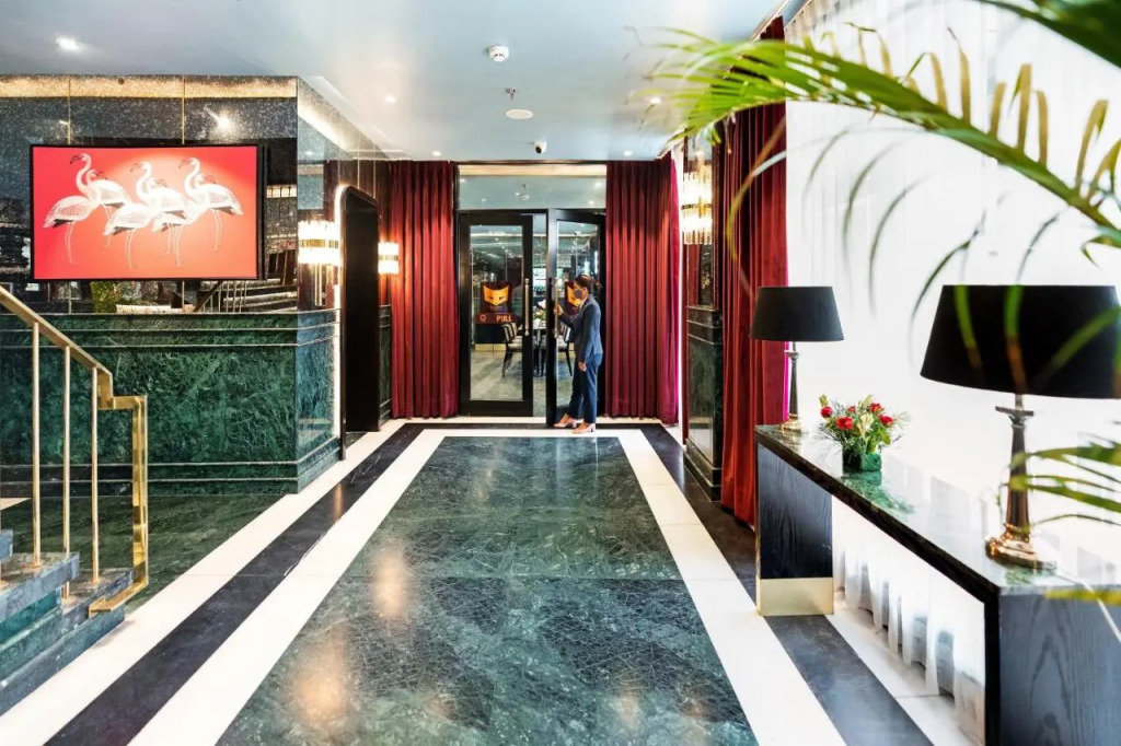 Foxoso Hotel Delhi