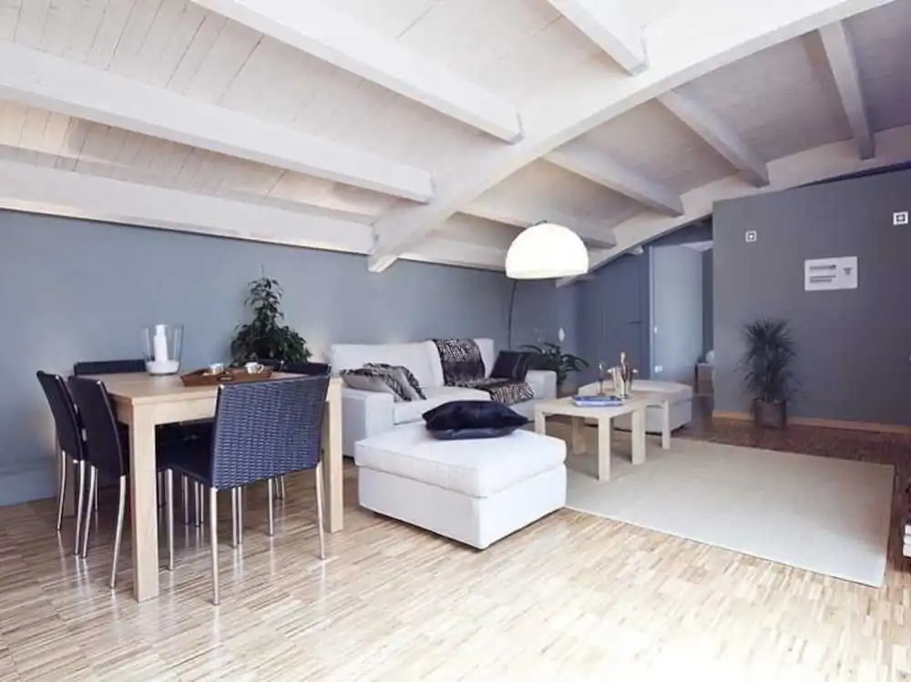 Executive Attic 3