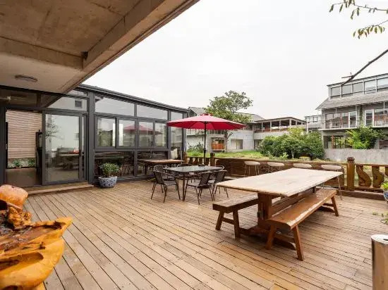 Jijiadun Jiexishang Homestay