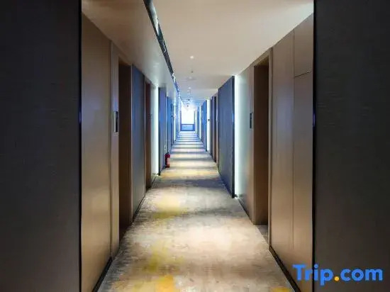 Xinzitan Business Hotel