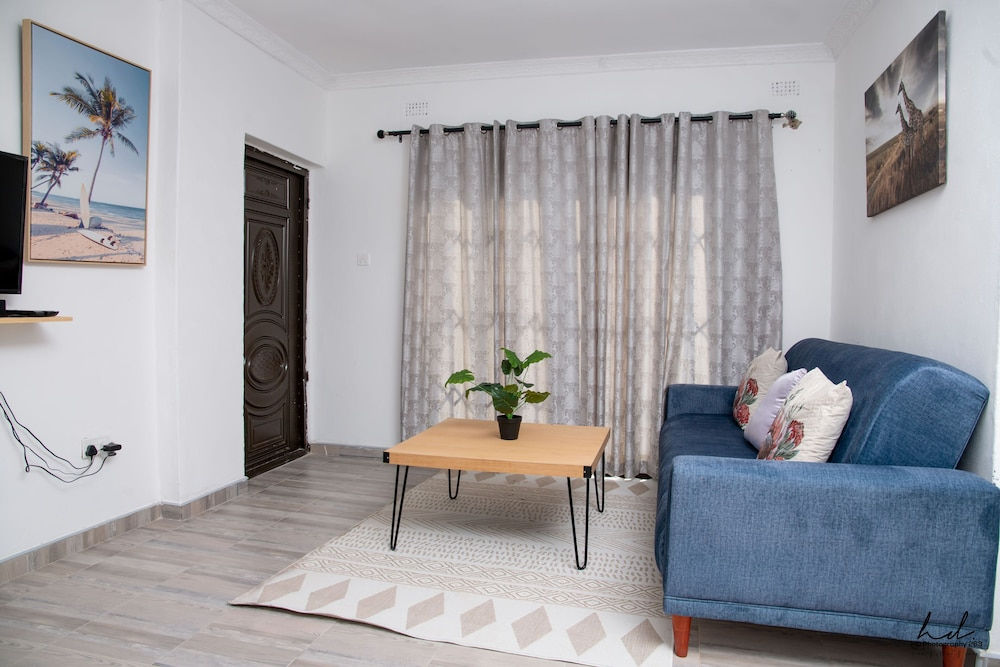 Grey Mansion BnB