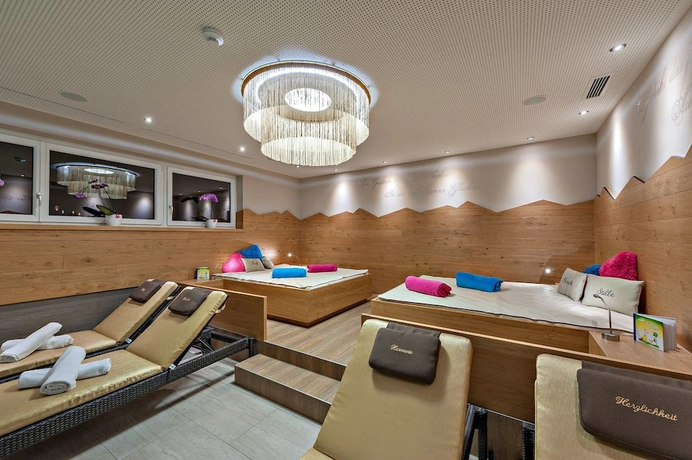 Liebes Caroline 4-Sterne-Hotel