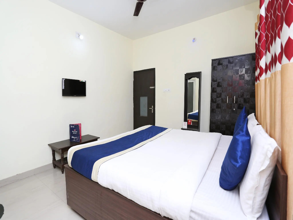 OYO 9548 Hotel Regent