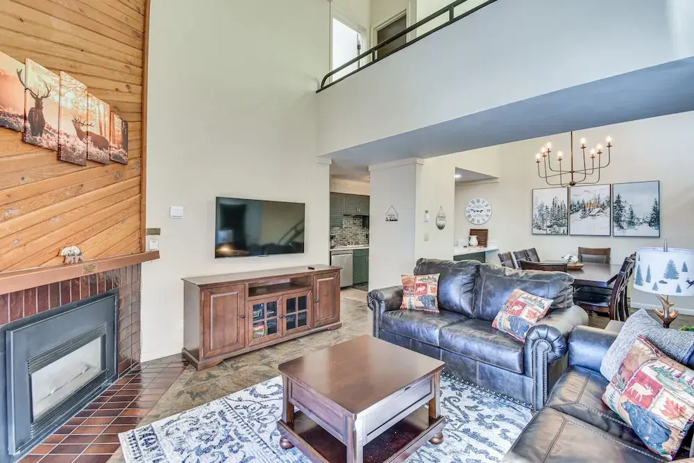 Steamboat Springs Condo: Community Pool & Hot Tub!