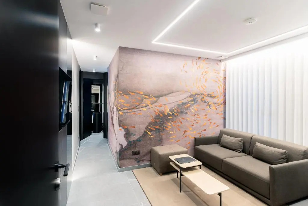 Mauro Suites