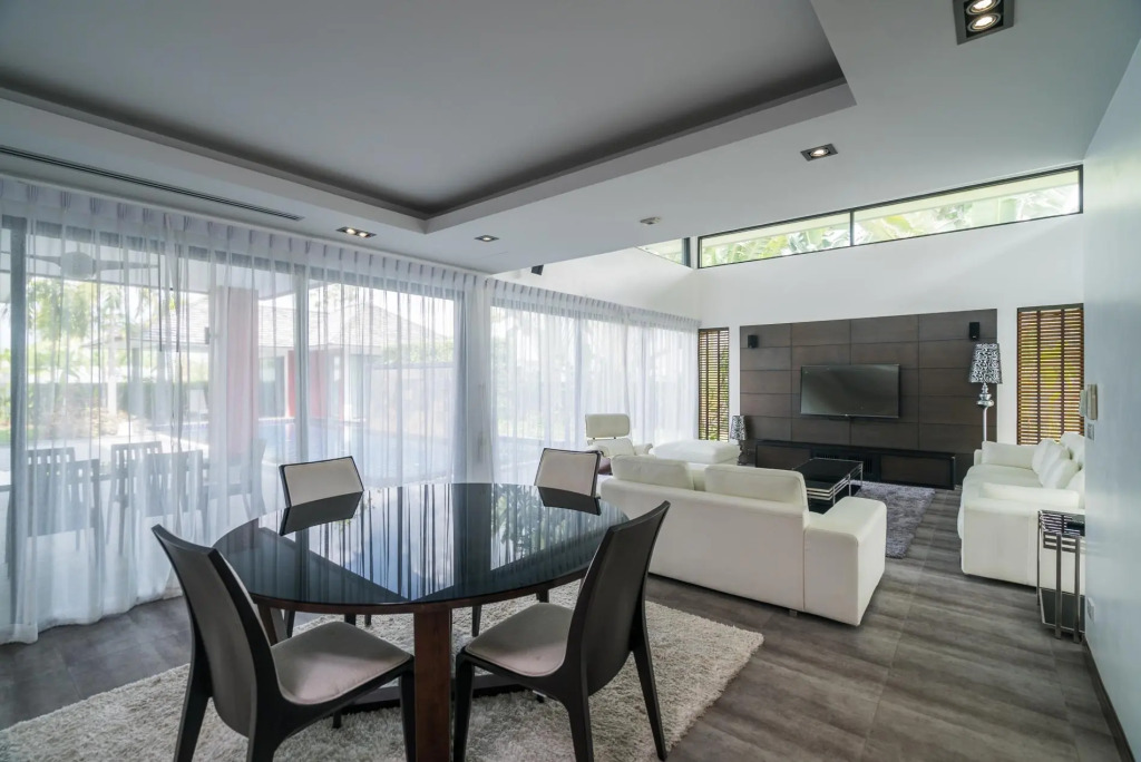 Diamond 273 - Modern 4 bedroom private pool in Bangtao