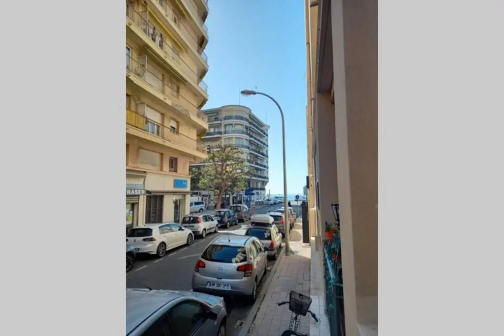 Casa al Mare a Menton a 100 metri dalla spiaggia