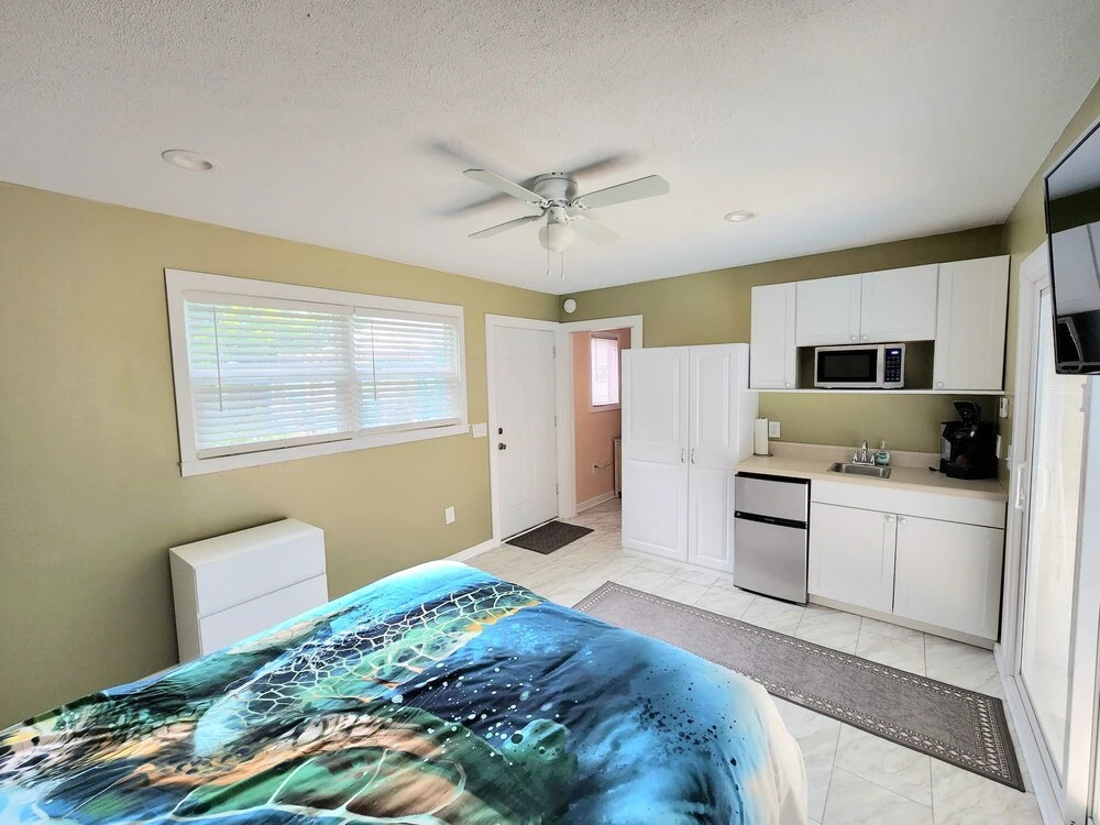 Sleeps 12 4 Bedroom Pool Home Close to Beaches Restaurants & More 4 Home by Redawning