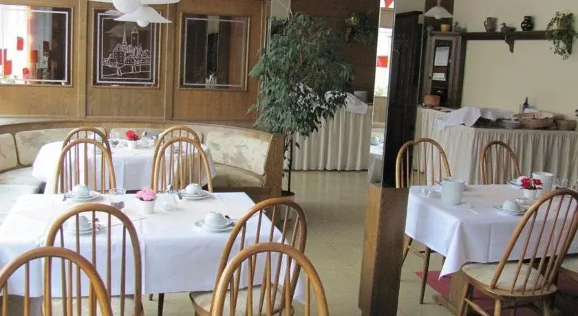 Hotel Burgenring