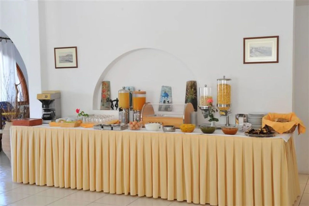 Eri Hotel