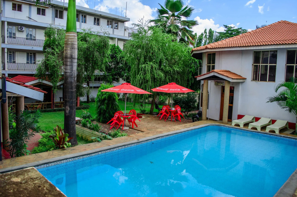Kilimanjaro Crane Hotels & Safaris