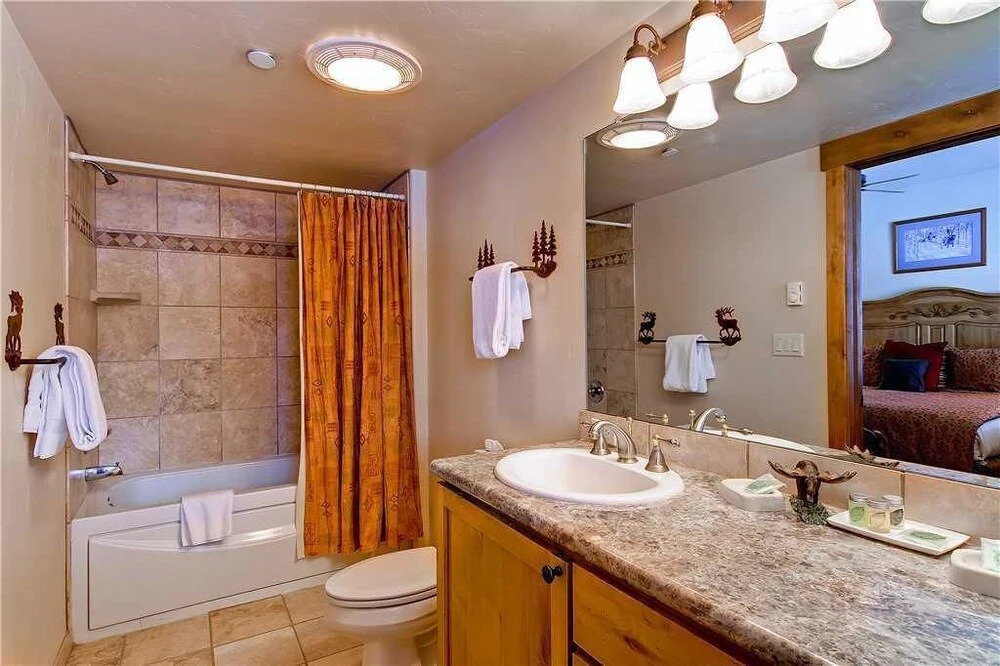 3304 Champagne Lodge, Trappeur's Crossing Apartment 2