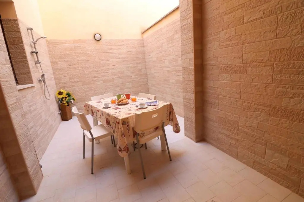 Modern Holiday Apartment With Wi-fi, Air Conditioning And Balcony; Pets Allowed