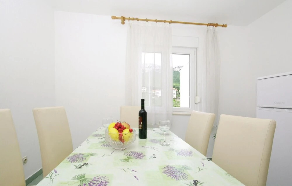 Beautiful Home in Kastel Sucurac With Wifi and 2 Bedrooms