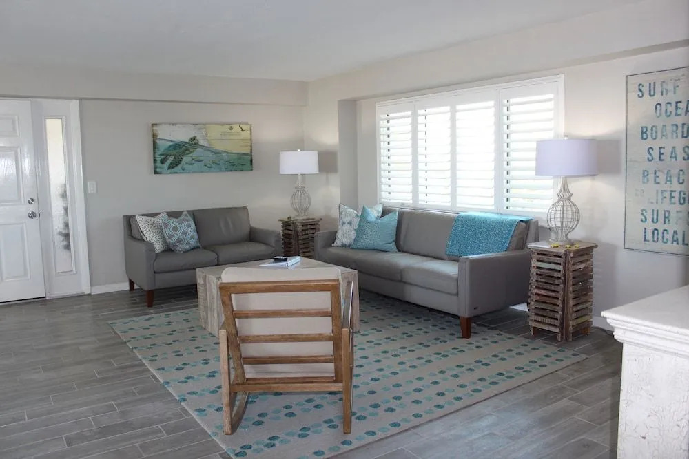 Jamaica Royale 404 - 2 Br Condo