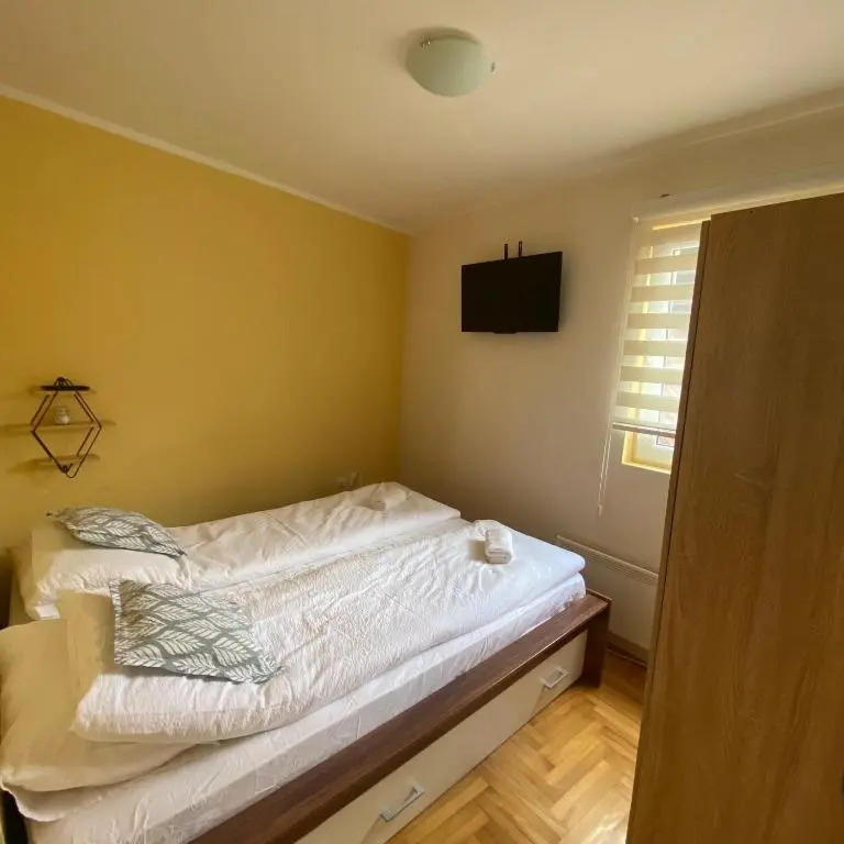 Apartman 16 Kraljevi Cardaci