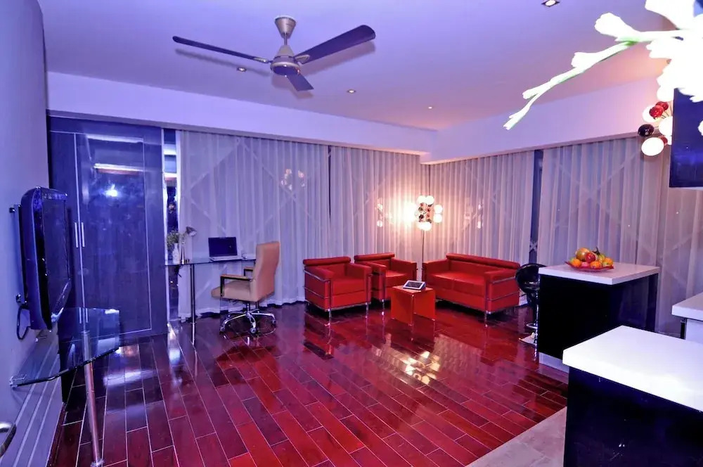 Royal Residence Dhaka