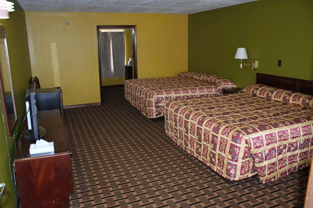 Victorian Inn Athens TX
