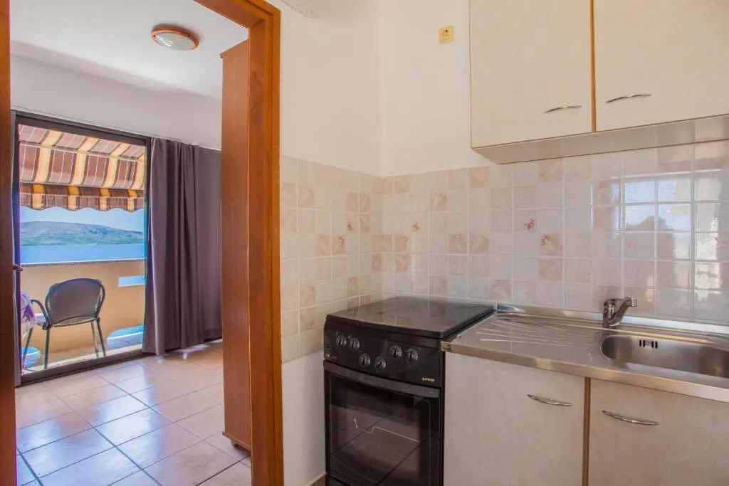 Apartmani Komešić