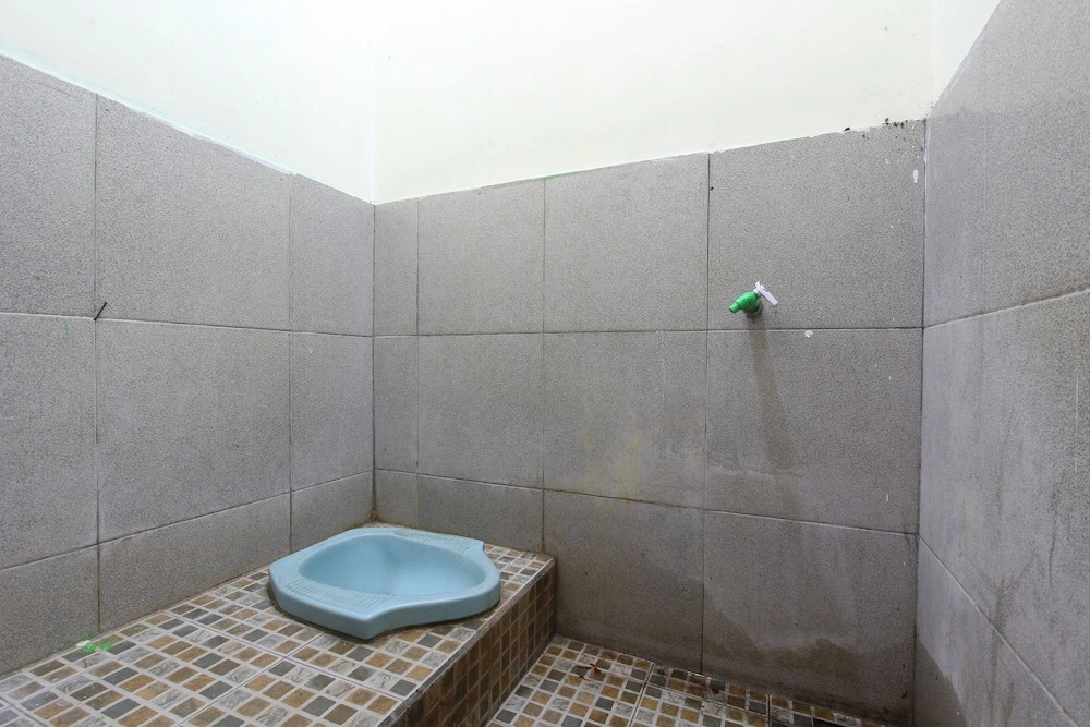 Hotel O Penginapan Tanjung Alang Syariah