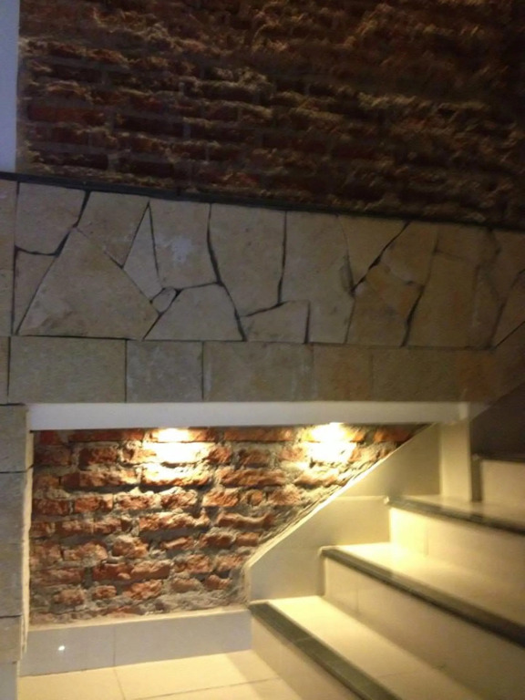 Lorenzo Suites Hotel