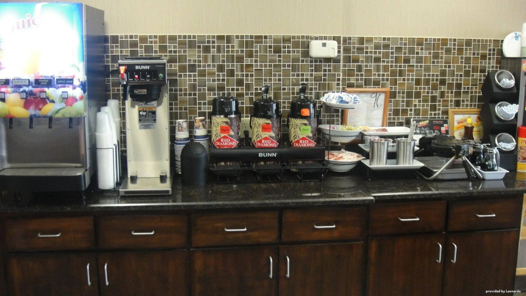 Best Western Plus Rocket City Inn & Suites