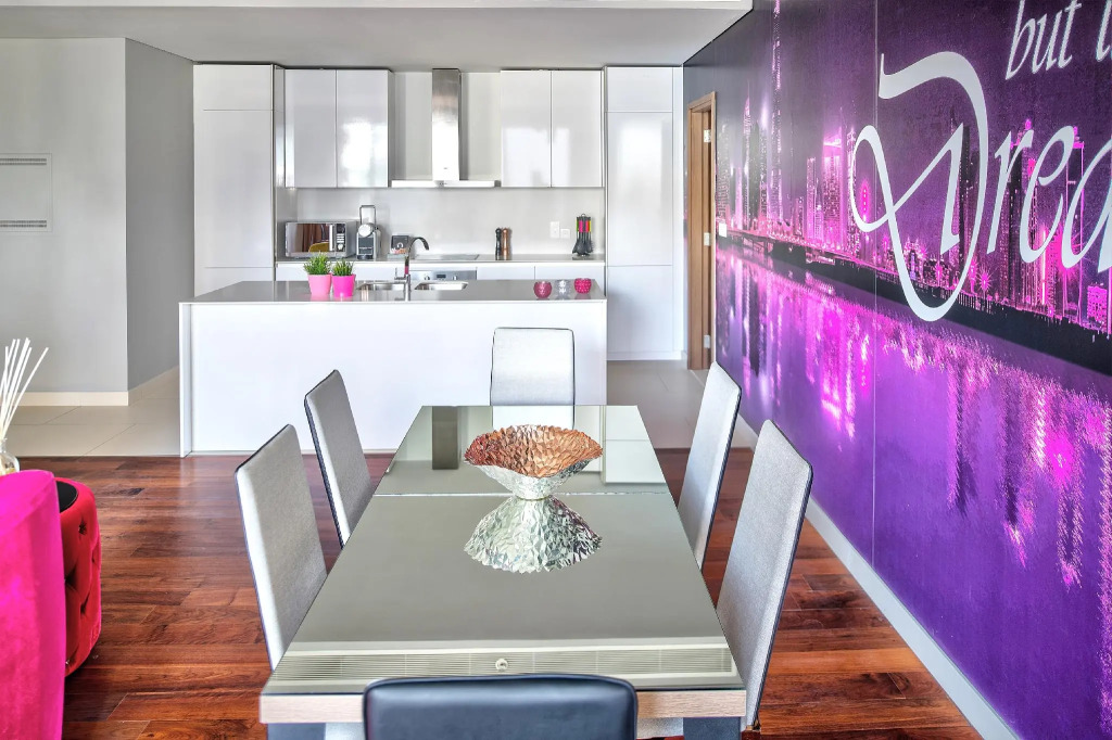 Dream Inn - City Walk 3 Bed Stunning Apartment