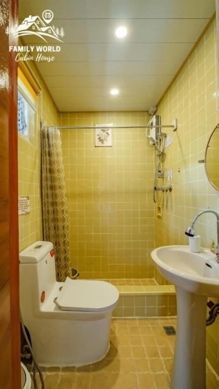 Family World Cabin House - Baguio City