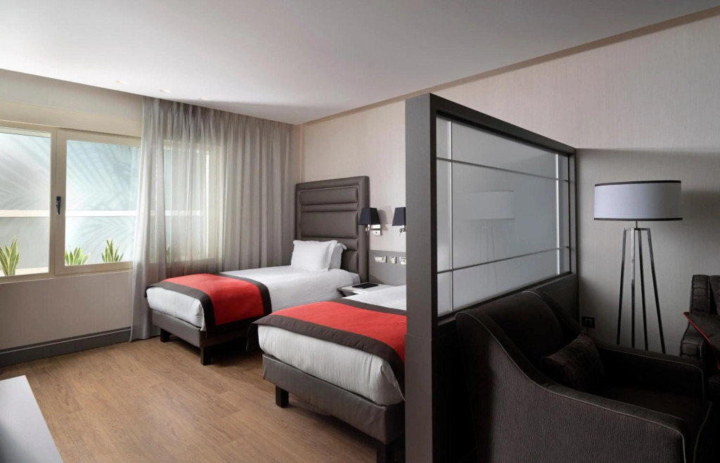 Holiday Suites