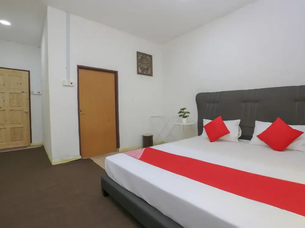 OYO 90115 Citra Kadok Hotel & Banquet Hall