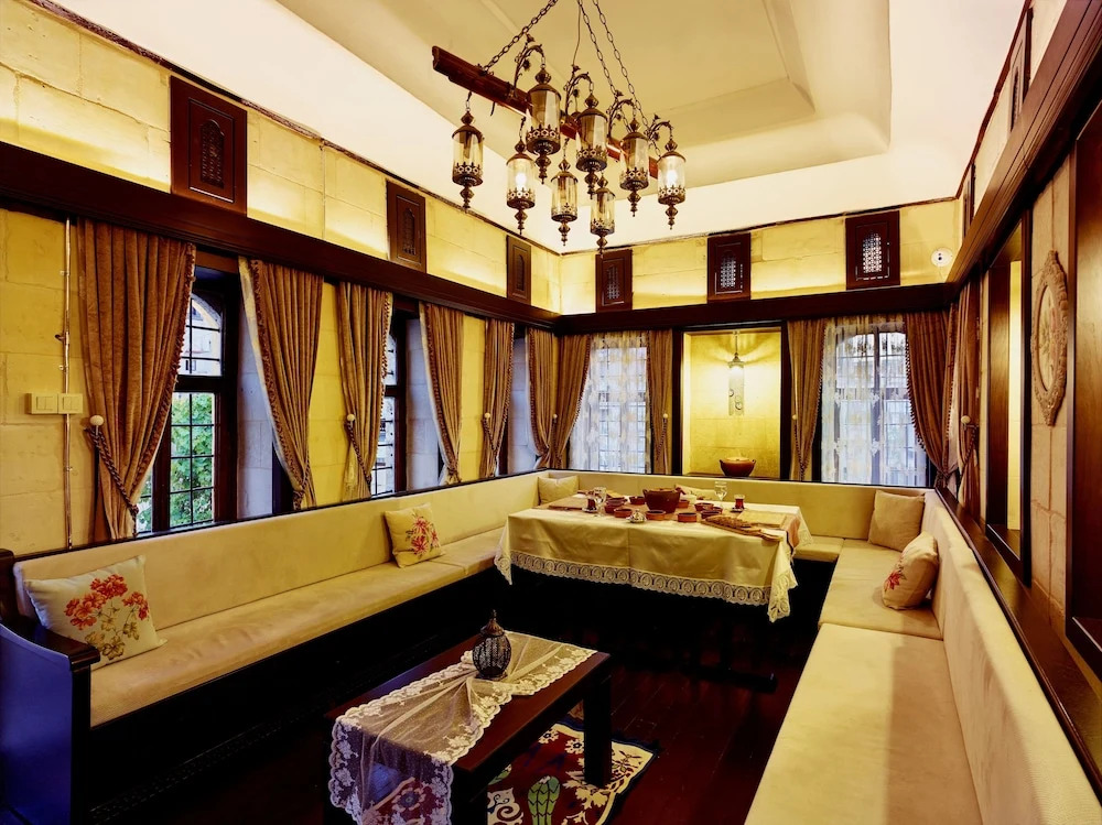 Bey Konağı Butik Otel