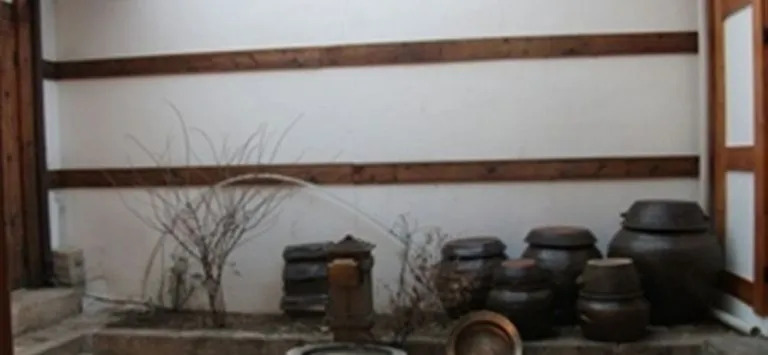 Bukchon Sarangchae Hanok Guesthouse