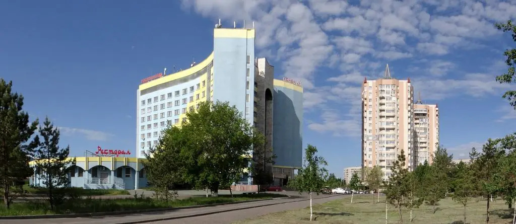 Гостиница Сарыарка
