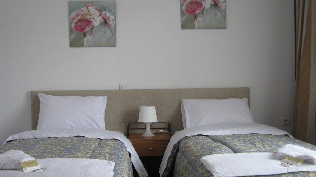 Iokasof Rooms