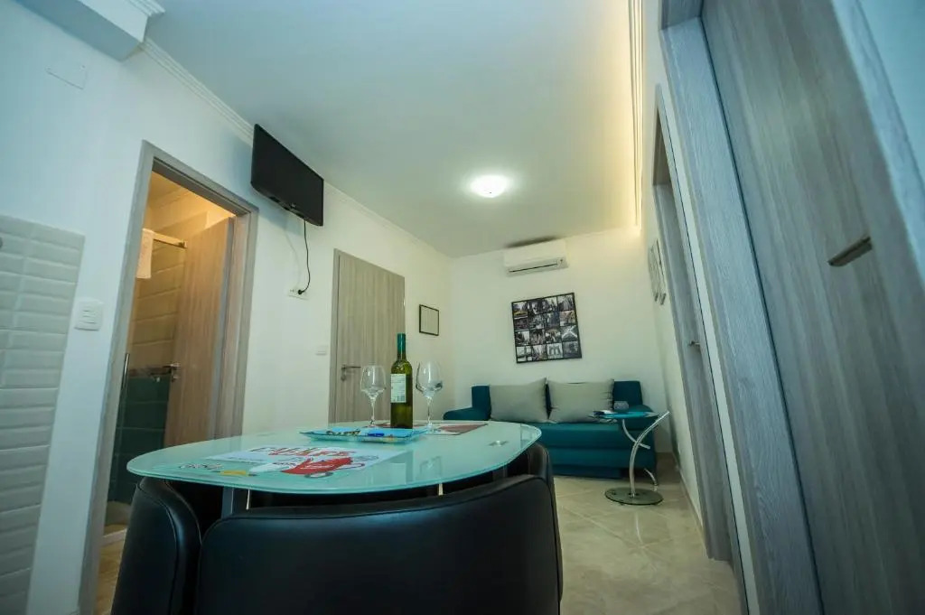 Apartmani Marin