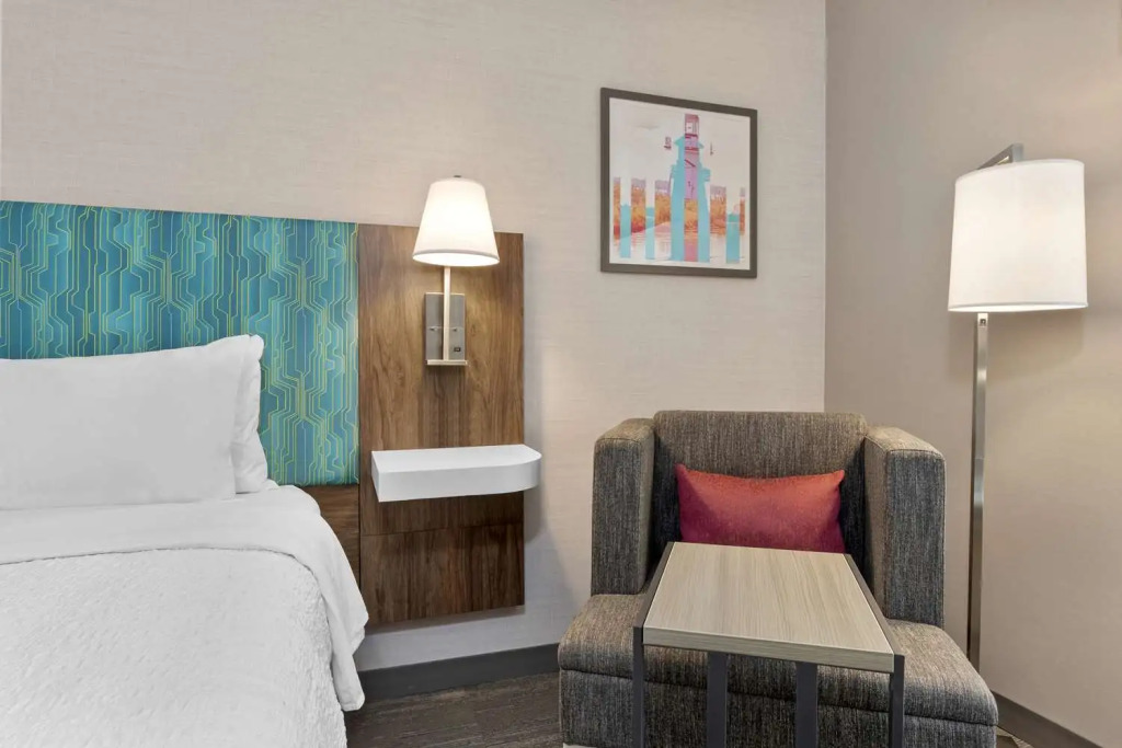 Hampton Inn By Hilton Cornwall