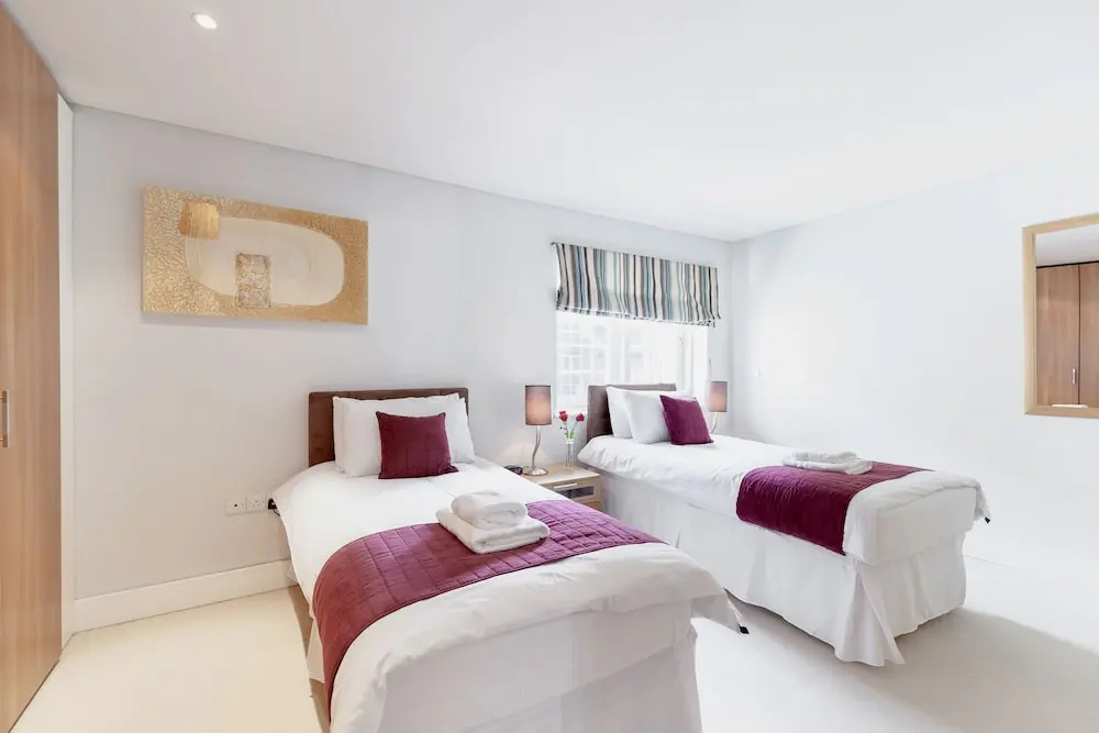 Marina Place by Roomspace Apartments
